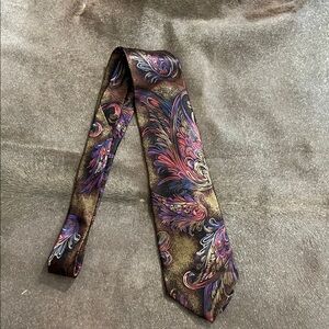 Herve VTG Silk Painsley Abstract Men's Tie